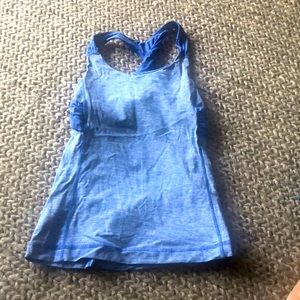 Women’s LululemonTop!!